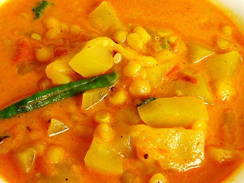 Sorakaya Curry - Anapakaya Senagapappu