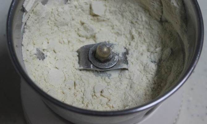 fried gram powder