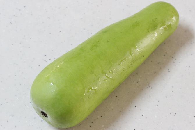 peeling gourd