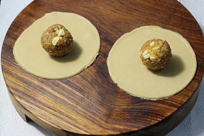 stuffed puri