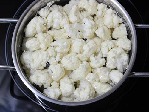 blanching cauliflower