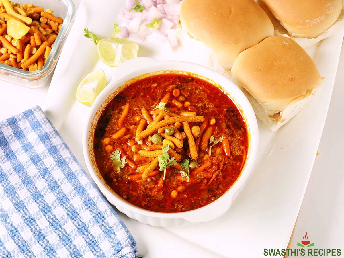 Misal Pav Recipe