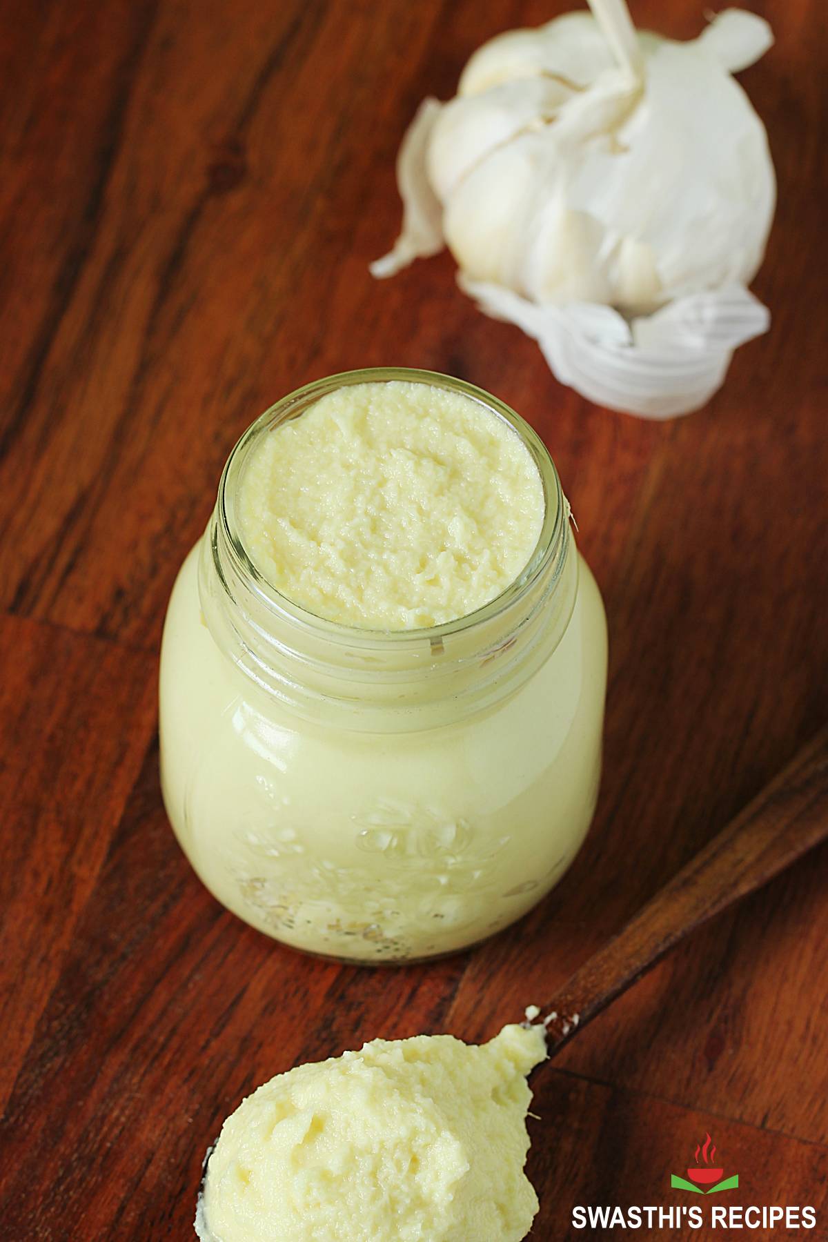 Ginger garlic paste made with fresh ginger root and garlic cloves