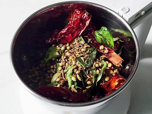 make spice powder