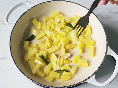 tender cooked potatoes