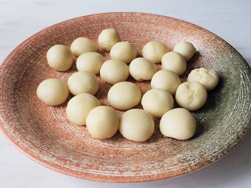 dividing the dough