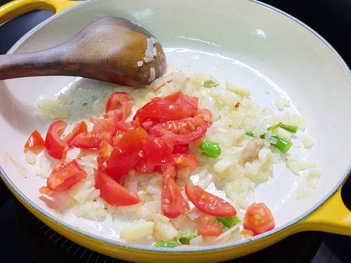 sauteed tomatoes